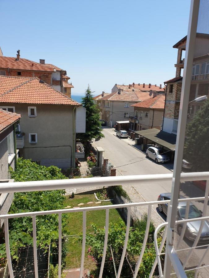 Guest House Taligarov Pomorie Exterior photo