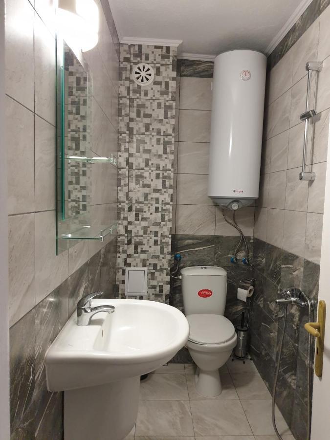 Guest House Taligarov Pomorie Exterior photo