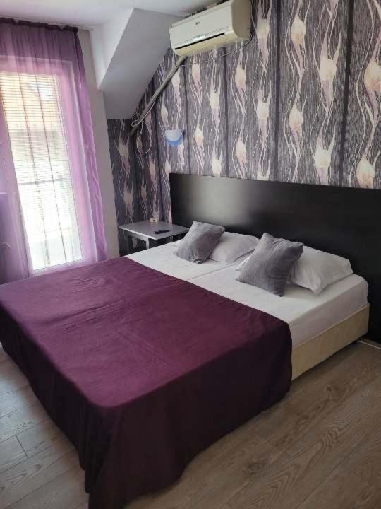 Guest House Taligarov Pomorie Exterior photo